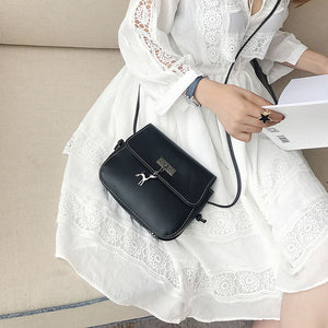 Mara's Dream Shell Women Messenger Bag - lucybags